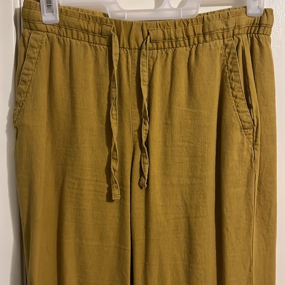 Yellow yoga style pants, small - Picture 2 of 3